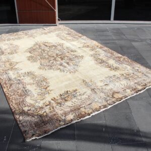 6.5 ft. x 10.2 ft. Vintage Turkish Rug TR33227 Image 1