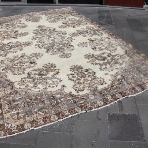6.9 ft. x 10.8 ft. Vintage Turkish Rug TR33417 Image 1