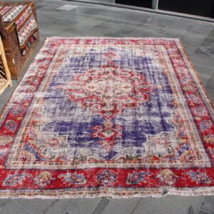5.6 ft. x 7.9 ft. Vintage Turkish Rug TR33487 Image 1