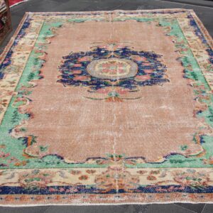 6 ft. x 9.3 ft. Vintage Turkish Rug TR33527 Image 1