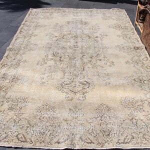 6.3 ft. x 10.1 ft. Vintage Turkish Rug TR33767 Image 1