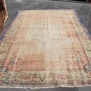 5.7 ft. x 9 ft. Vintage Turkish Rug TR33907 Image 1