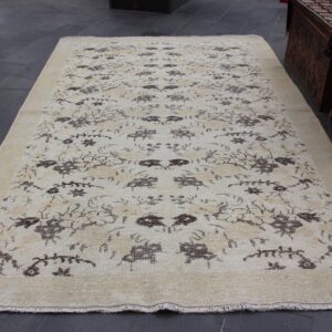 6.5 ft. x 9.8 ft. Vintage Turkish Rug TR34017 Image 1
