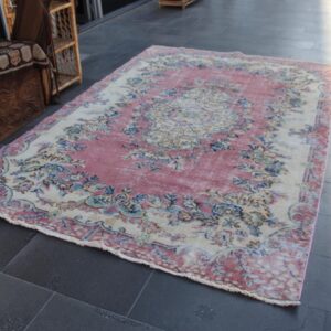 6.2 ft. x 9.4 ft. Vintage Turkish Rug TR34057 Image 1
