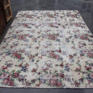 5.6 ft. x 8 ft. Vintage Turkish Rug TR34087 Image 1