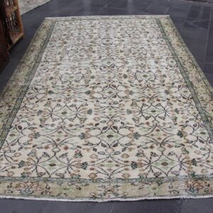5.4 ft. x 9.1 ft. Vintage Turkish Rug TR34177 Image 1