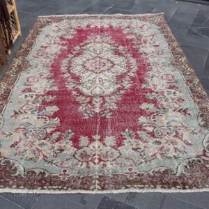 5.7 ft. x 8.9 ft. Vintage Turkish Rug TR34227 Image 1