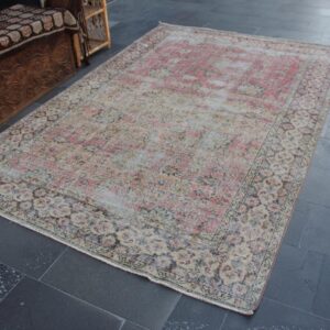 6 ft. x 9.2 ft. Vintage Turkish Rug TR34267 Image 1