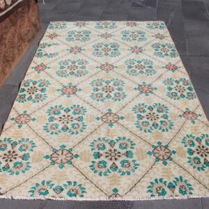 3.9 ft. x 6.5 ft. Vintage Turkish Rug TR34467 Image 1