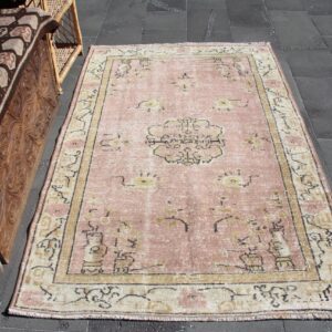 3.9 ft. x 6 ft. Vintage Turkish Rug TR34577 Image 1