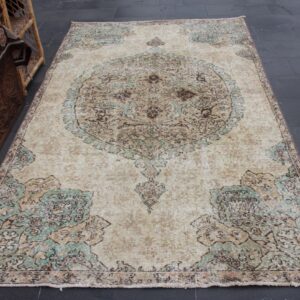5.2 ft. x 8.9 ft. Vintage Turkish Rug TR34677 Image 1