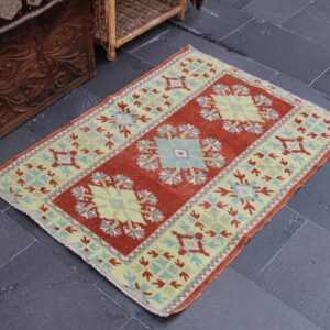 2.6 ft. x 3.5 ft. Vintage Turkish Rug TR35057 Image 1