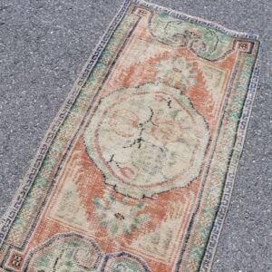 2.6 ft. x 4.7 ft. Vintage Turkish Rug TR35237 Image 1