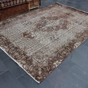 6.8 ft. x 10.1 ft. Vintage Turkish Rug TR35347 Image 1