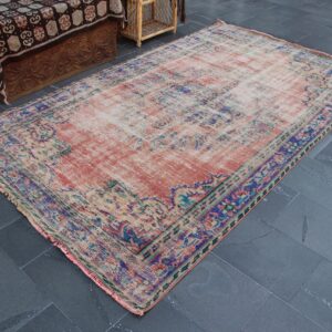 5.2 ft. x 8.9 ft. Vintage Turkish Rug TR35387 Image 1