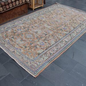 5.4 ft. x 9.3 ft. Vintage Turkish Rug TR35417 Image 1
