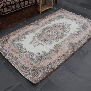 4.1 ft. x 6.8 ft. Vintage Turkish Rug TR35747 Image 1