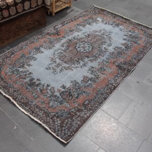 4.3 ft. x 7.3 ft. Vintage Turkish Rug TR35777 Image 1