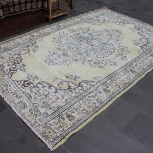 6 ft. x 9.4 ft. Vintage Turkish Rug TR35807 Image 1