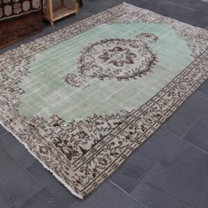 5.8 ft. x 8.5 ft. Vintage Turkish Rug TR35917 Image 1