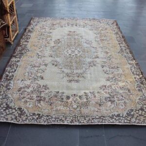 6.5 ft. x 10 ft. Vintage Turkish Rug TR35987 Image 1