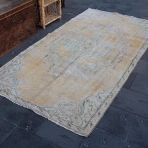 4.5 ft. x 8.5 ft. Vintage Turkish Rug TR36187 Image 1
