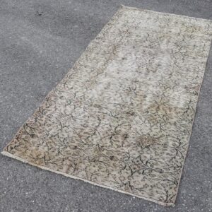 3.2 ft. x 6.8 ft. Vintage Turkish Rug TR36197 Image 1