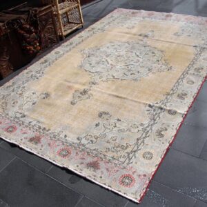 6.3 ft. x 10 ft. Vintage Turkish Rug TR36357 Image 1