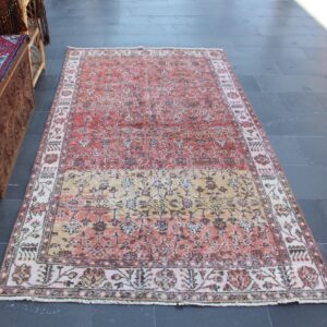 4.7 ft. x 8.8 ft. Vintage Turkish Rug TR36667 Image 1