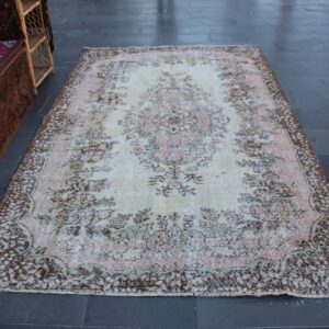 6 ft. x 10.1 ft. Vintage Turkish Rug TR36697 Image 1