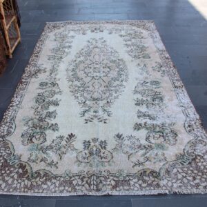 5.4 ft. x 9.5 ft. Vintage Turkish Rug TR36737 Image 1