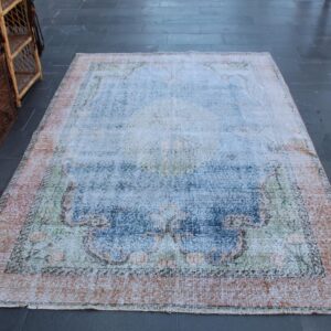 5.7 ft. x 8.4 ft. Vintage Turkish Rug TR36747 Image 1