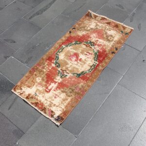 1.7 ft. x 3.7 ft. Vintage Turkish Rug TR36767 Image 1