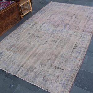 5.5 ft. x 9.3 ft. Vintage Turkish Rug TR36907 Image 1
