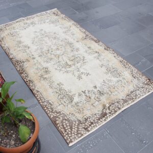 3.7 ft. x 6.9 ft. Vintage Turkish Rug TR37207 Image 1