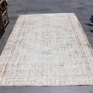 5.8 ft. x 9.1 ft. Vintage Turkish Rug TR37327 Image 1