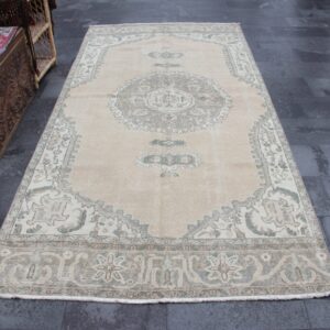 5.1 ft. x 10.6 ft. Vintage Turkish Rug TR37747 Image 1