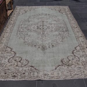 5.3 ft. x 9 ft. Vintage Turkish Rug TR38177 Image 1