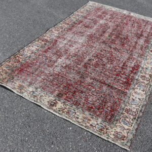 5.2 ft. x 8.8 ft. Vintage Turkish Rug TR38297 Image 1
