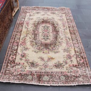 3.9 ft. x 7 ft. Vintage Turkish Rug TR38417 Image 1