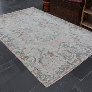 5.3 ft. x 8.4 ft. Vintage Turkish Rug TR38487 Image 1