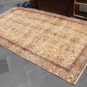 5 ft. x 8.7 ft. Vintage Turkish Rug TR38567 Image 1