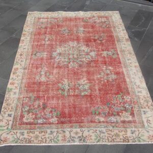 5.3 ft. x 8.8 ft. Vintage Turkish Rug TR38577 Image 1