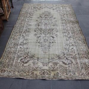 5 ft. x 8.4 ft. Vintage Turkish Rug TR38617 Image 1