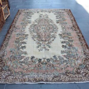 5.9 ft. x 9.3 ft. Vintage Turkish Rug TR38657 Image 1