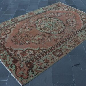 5.3 ft. x 8.4 ft. Vintage Turkish Rug TR38667 Image 1