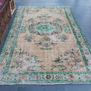 5.1 ft. x 8.7 ft. Vintage Turkish Rug TR39037 Image 1
