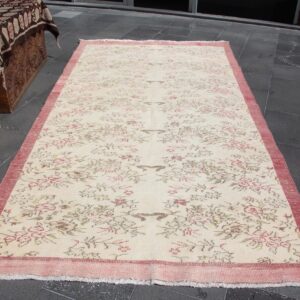 4.6 ft. x 8.9 ft. Vintage Turkish Rug TR39187 Image 1