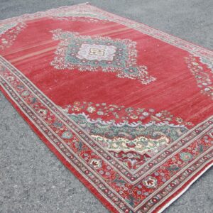 7.9 ft. x 12.4 ft. Vintage Turkish Rug TR39327 Image 1