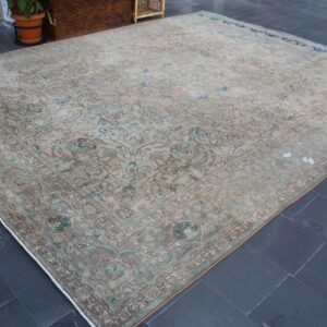 9.5 ft. x 12.5 ft. Vintage Turkish Rug TR39337 Image 1